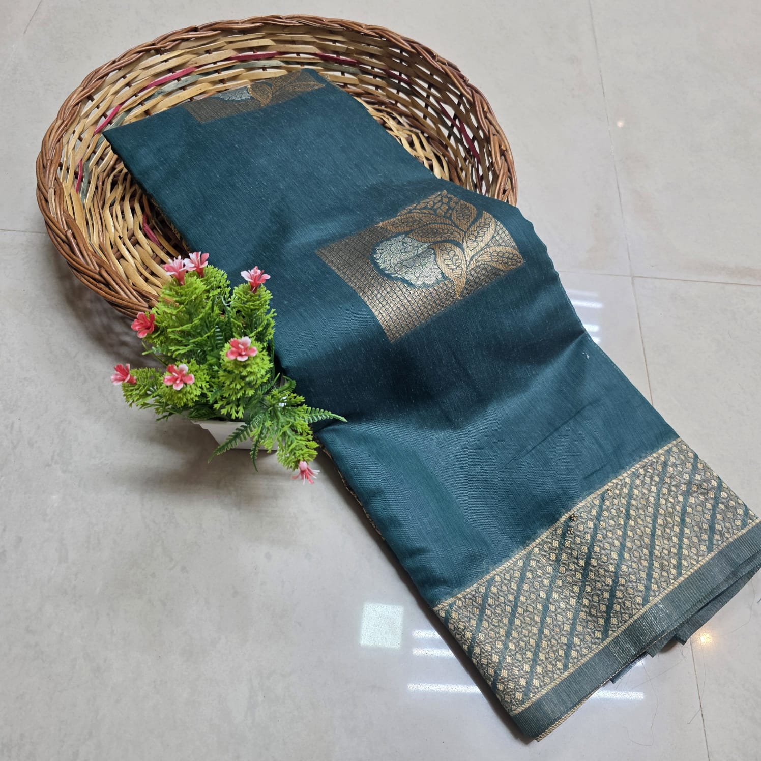 Stock Clearance Aadi Offer Saree
