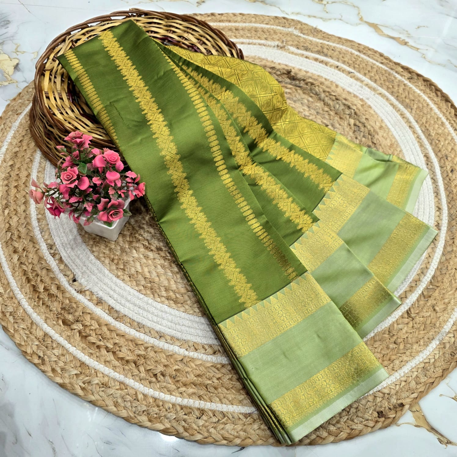 Rich Traditional Vairaoosi Silk Saree ( Same colour only dispatch )