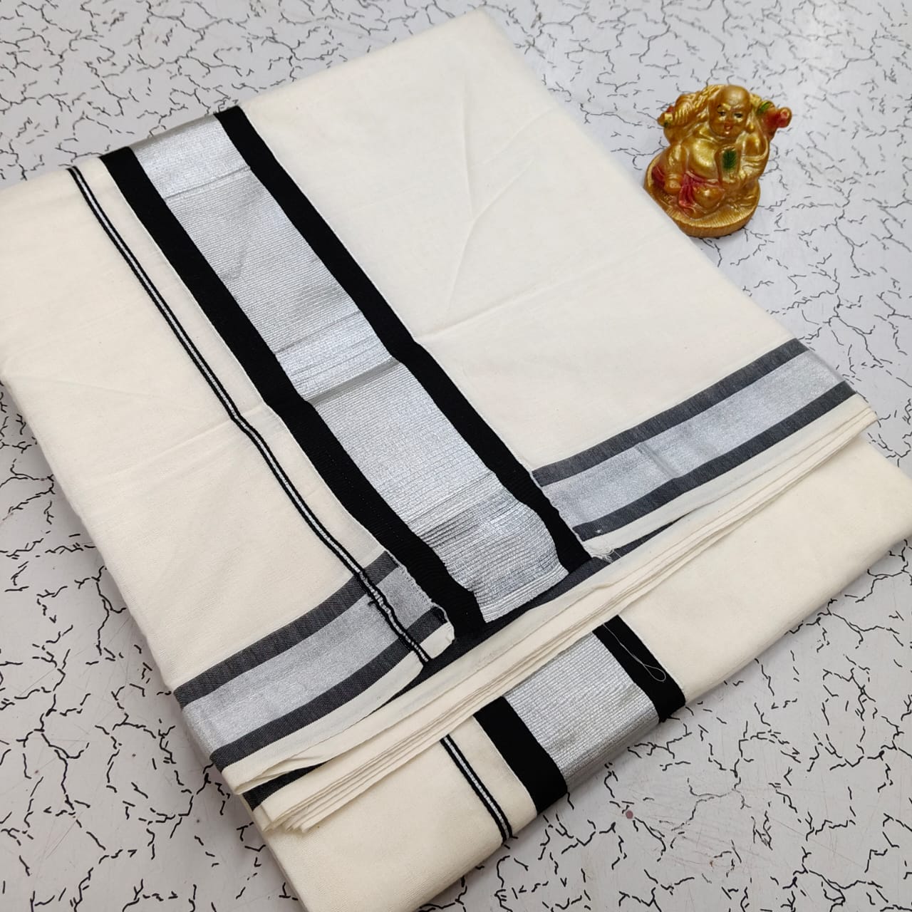 Kerala Plain Sarees