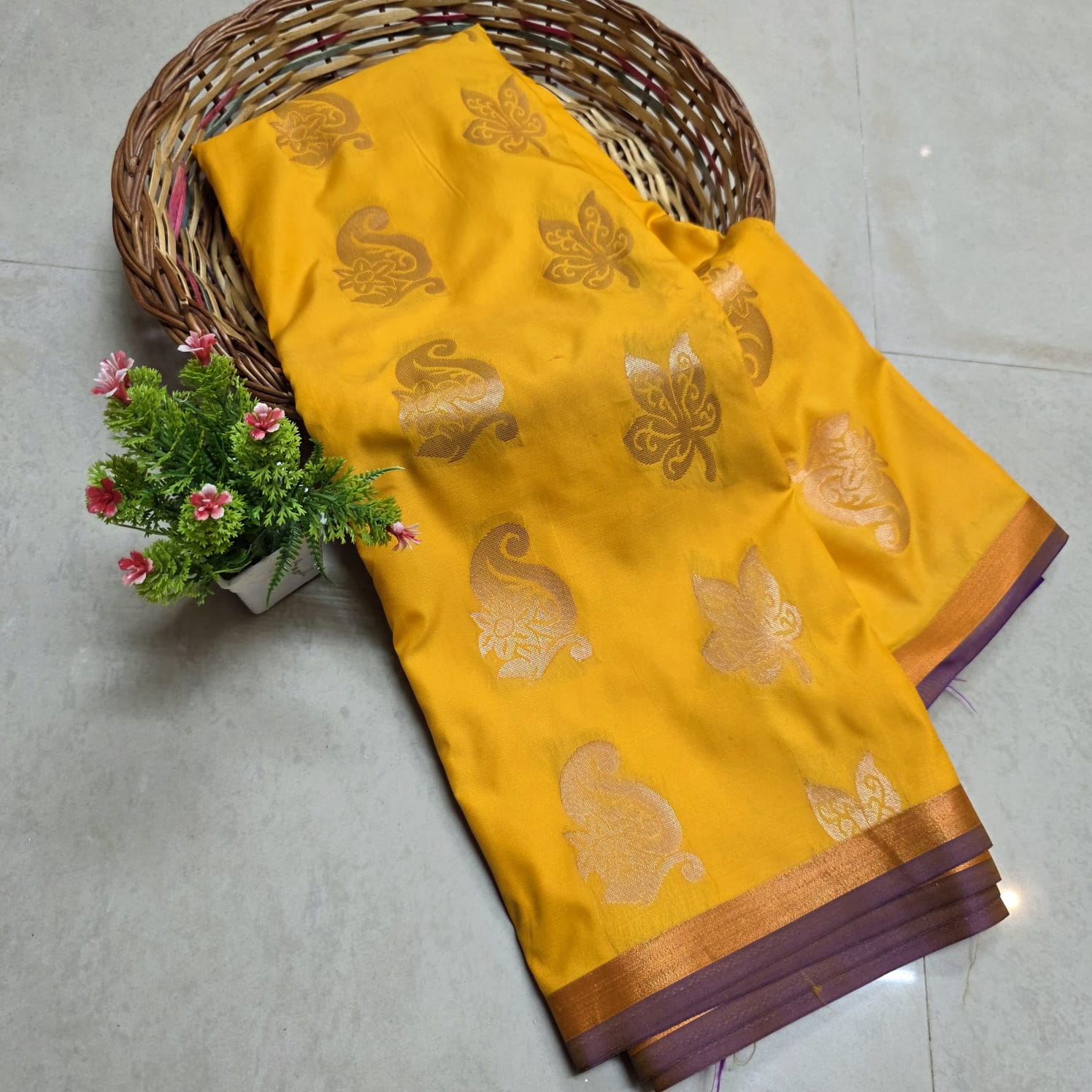 Stock Clearance Aadi Offer Saree