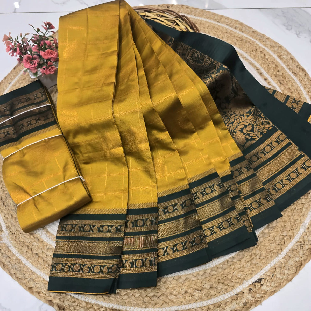 Royal Checks Silk Saree
