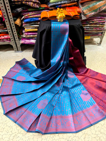 Vairaoosi Pattern Kubera - Light Blue