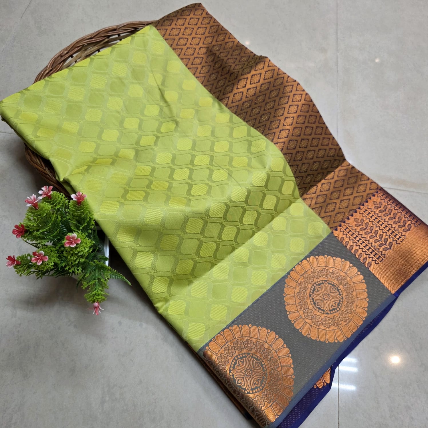 Stock Clearance Aadi Offer Saree