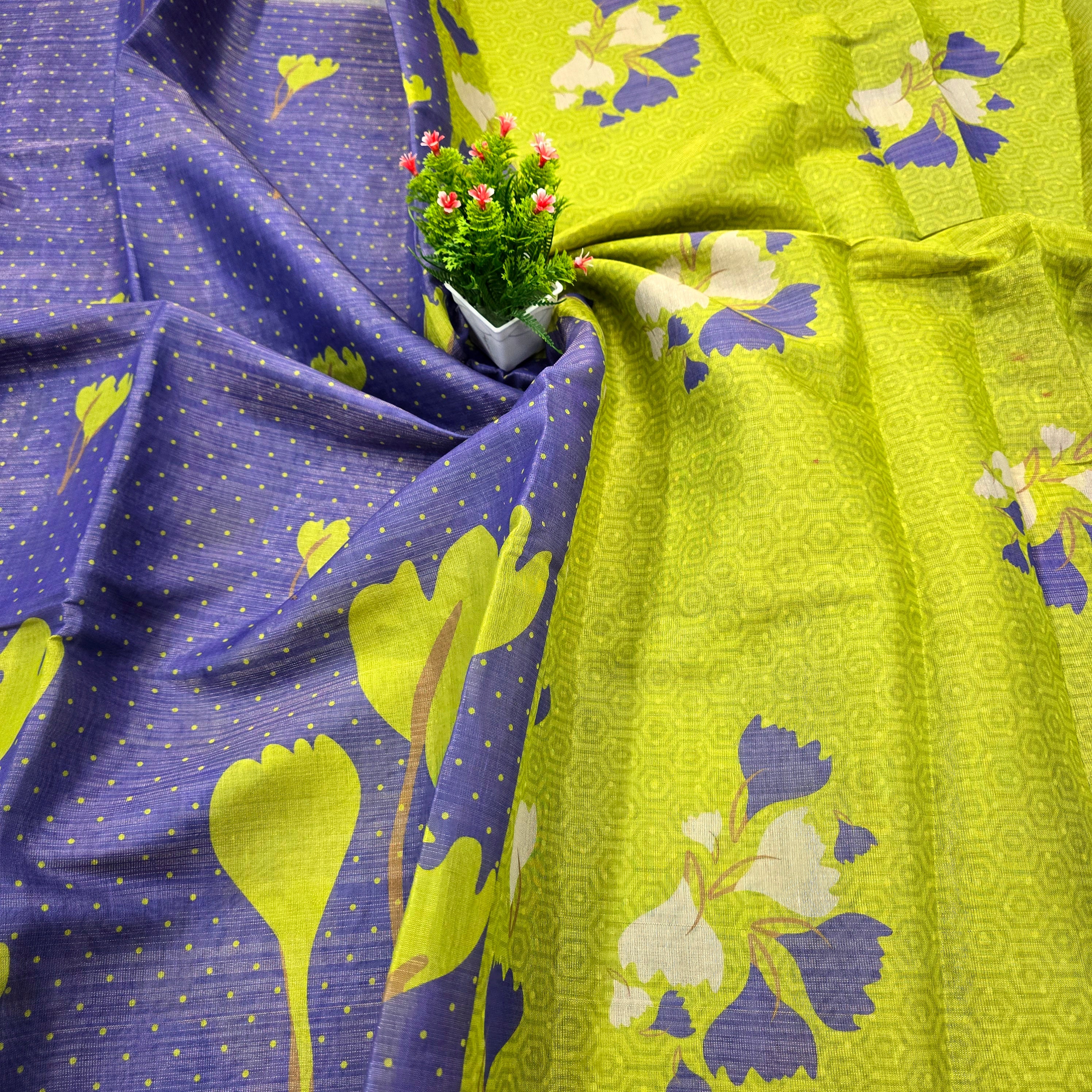 Floral Printed Linen Cotton Saree