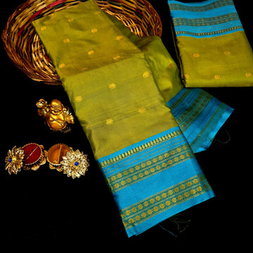 Kanchi Silk Retta Petta Border Saree
