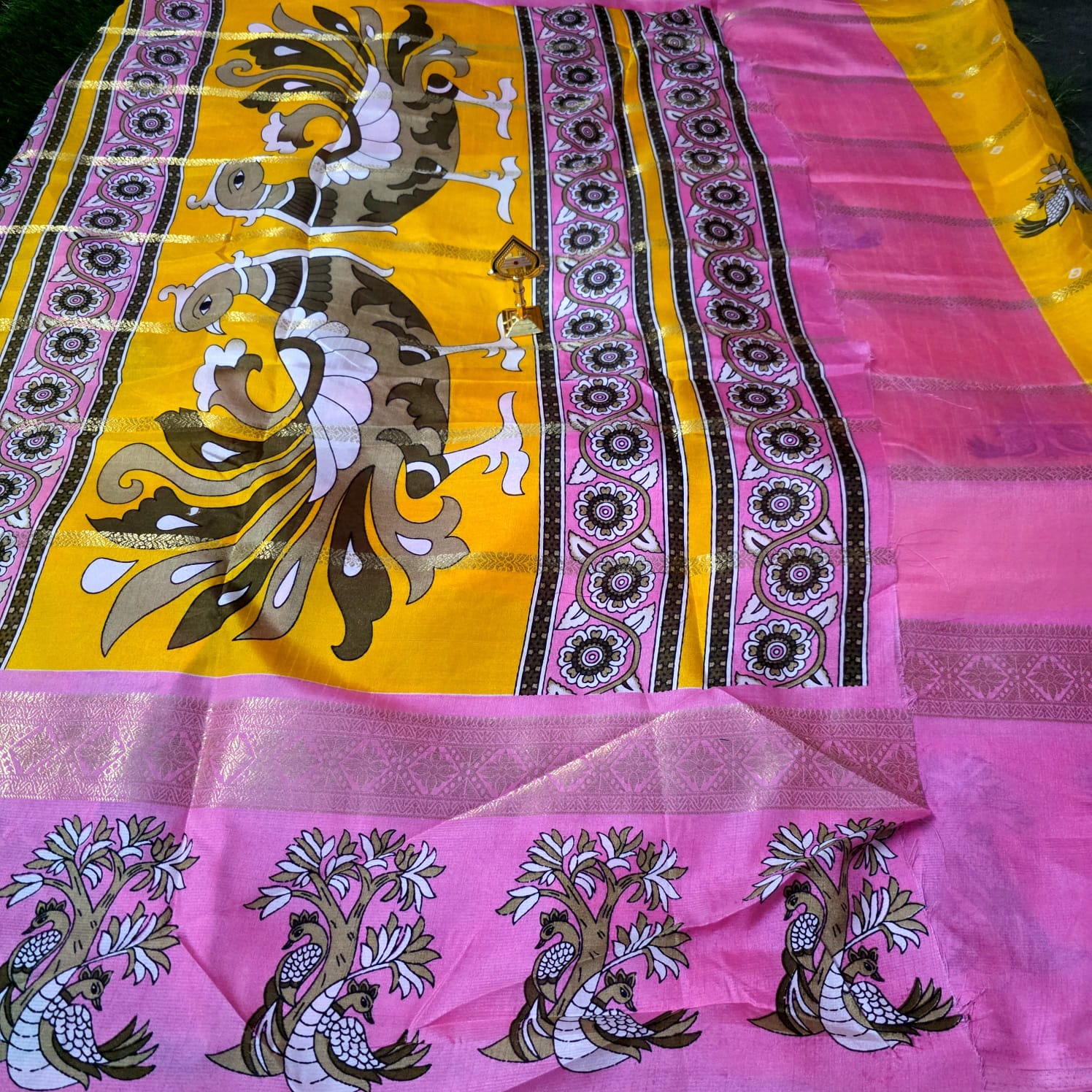 Dola Silk Double Peacock Design with Zari Border