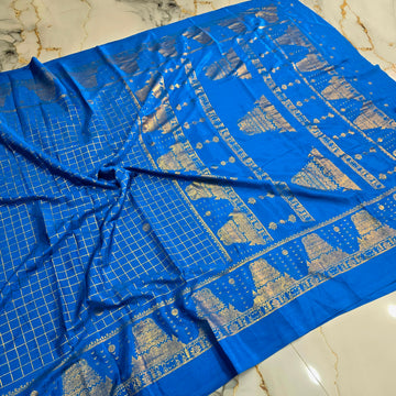 Gopuram Design Foil Print Saree