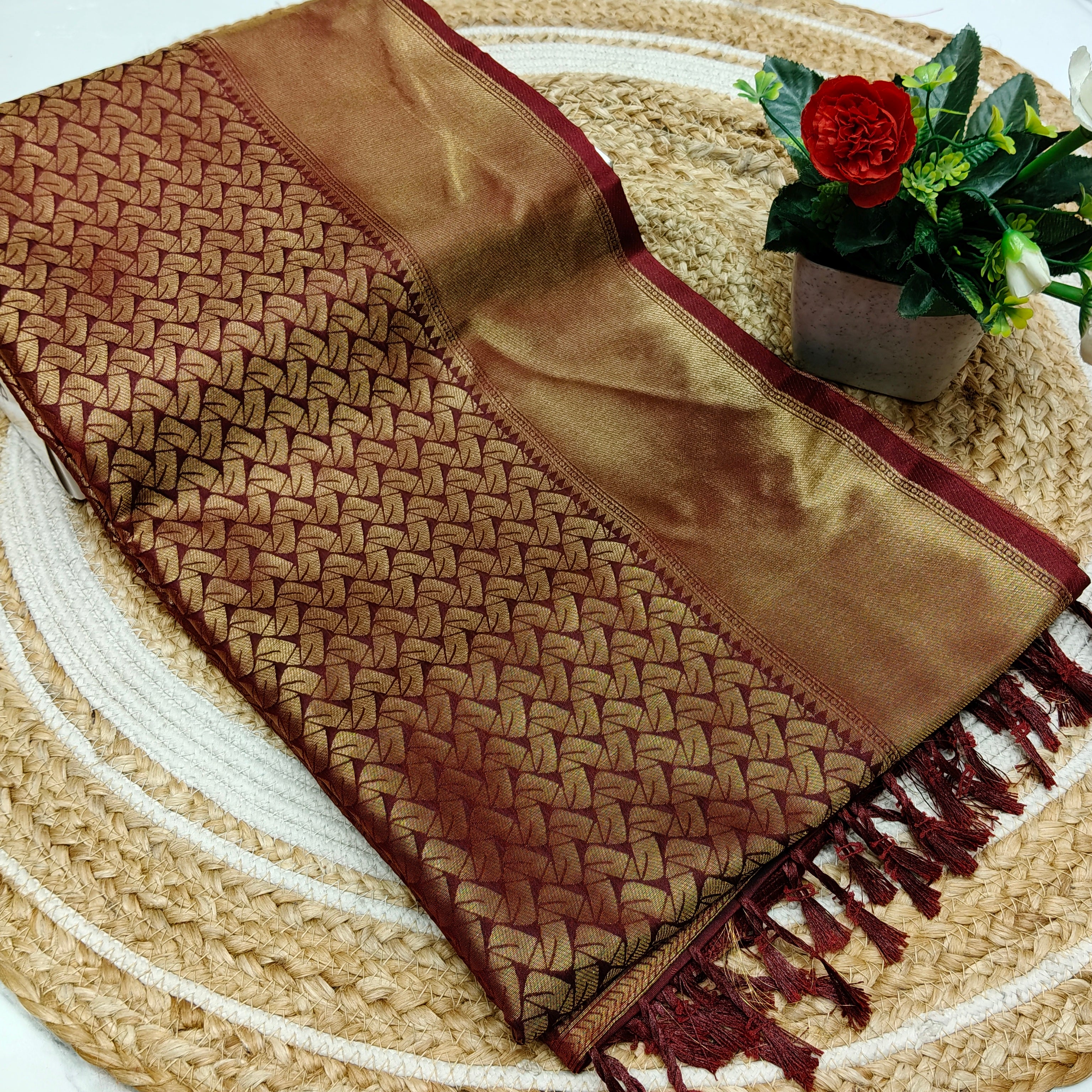 Own Production Traditional CHEKED Silk Saree