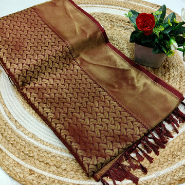 Own Production Traditional CHEKED Silk Saree