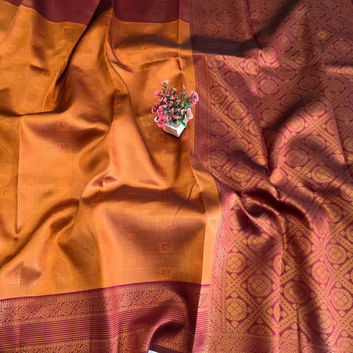 Zari Woven Contrast Border Silk Saree