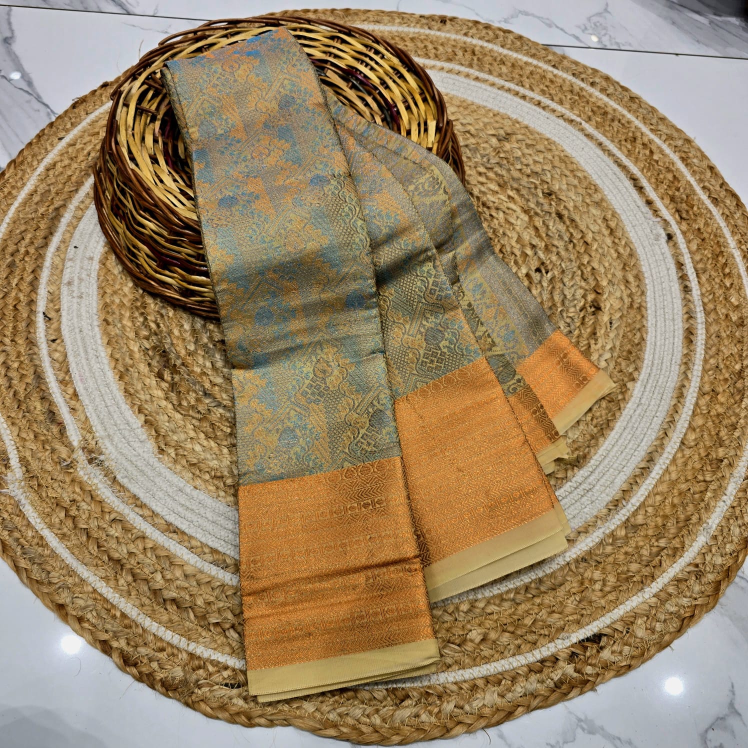 Offer Jacquard Silk Saree ( Same colour only dispatch )