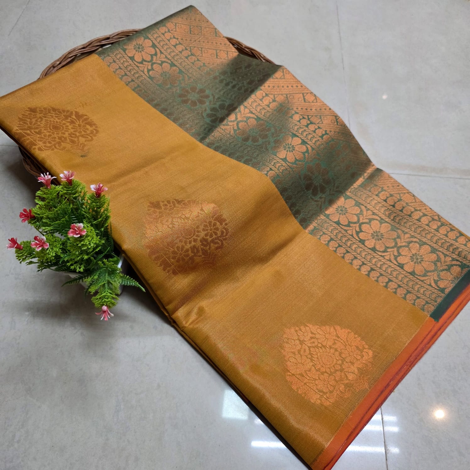 Stock Clearance Aadi Offer Saree
