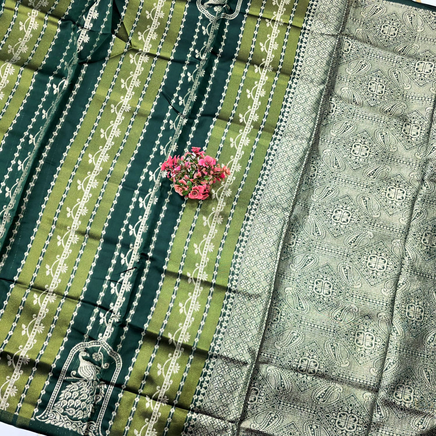 Silver Zari Vairaoosi Design Silk Saree