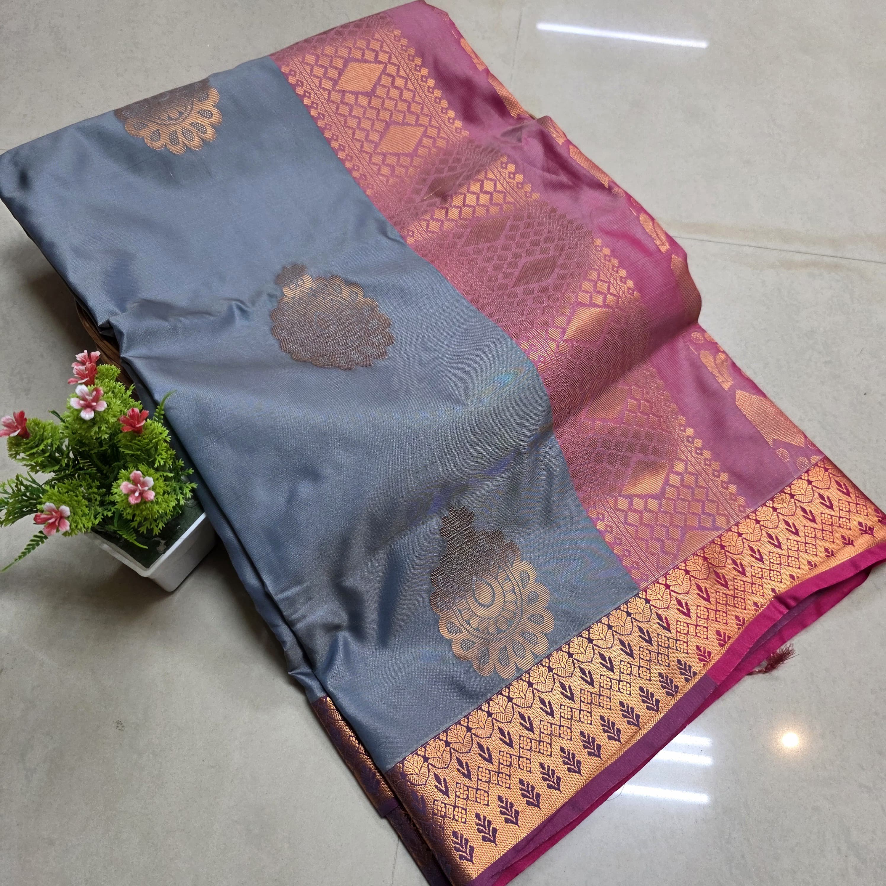 Stock Clearance Aadi Offer Saree