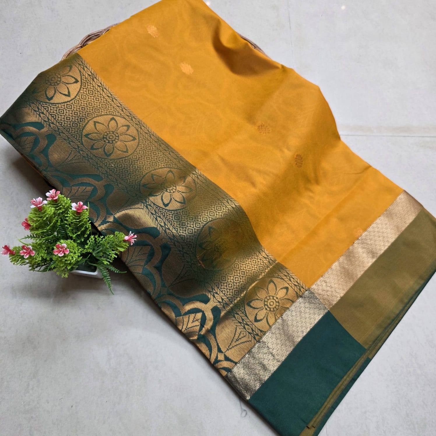 Stock Clearance Aadi Offer Saree