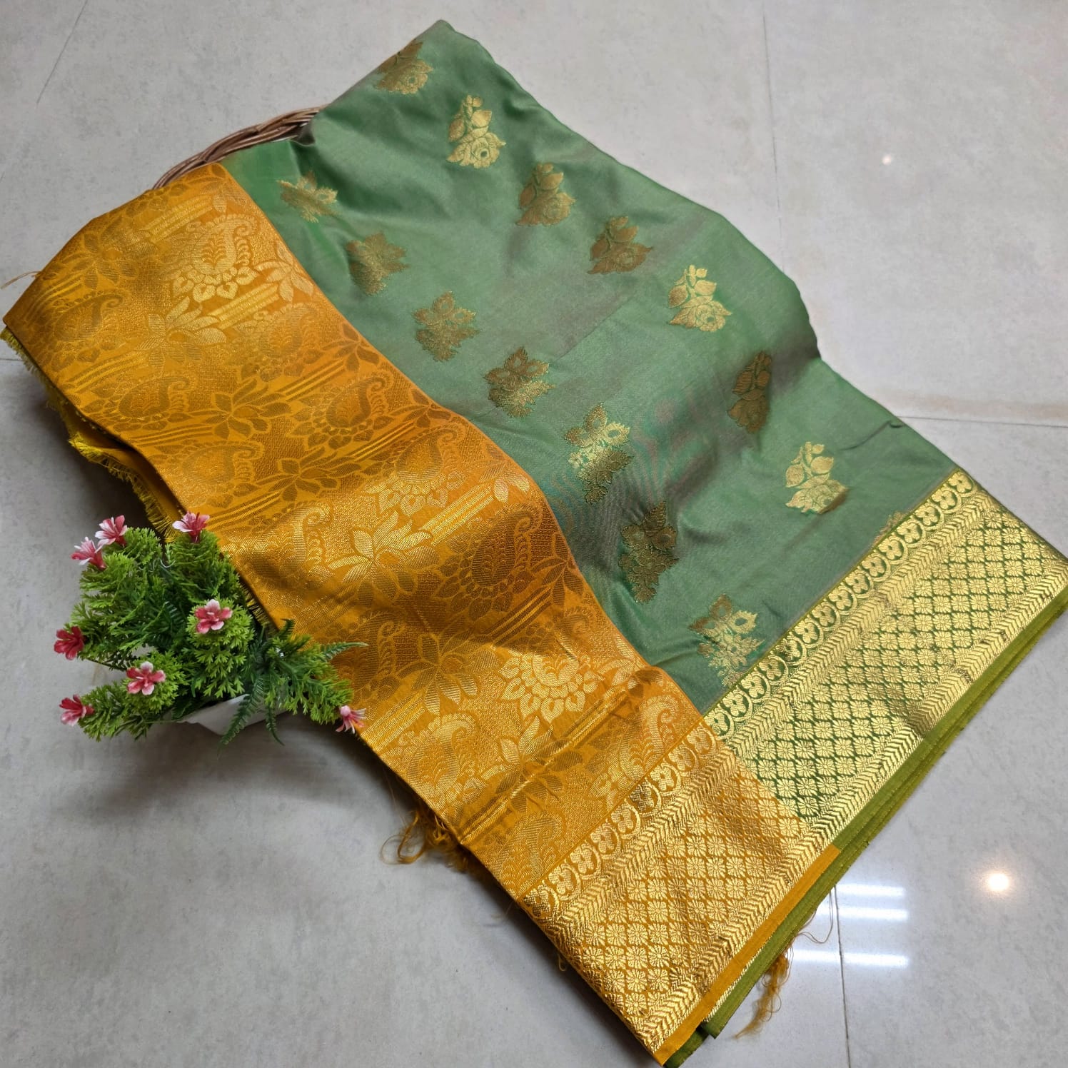 Stock Clearance Aadi Offer Saree