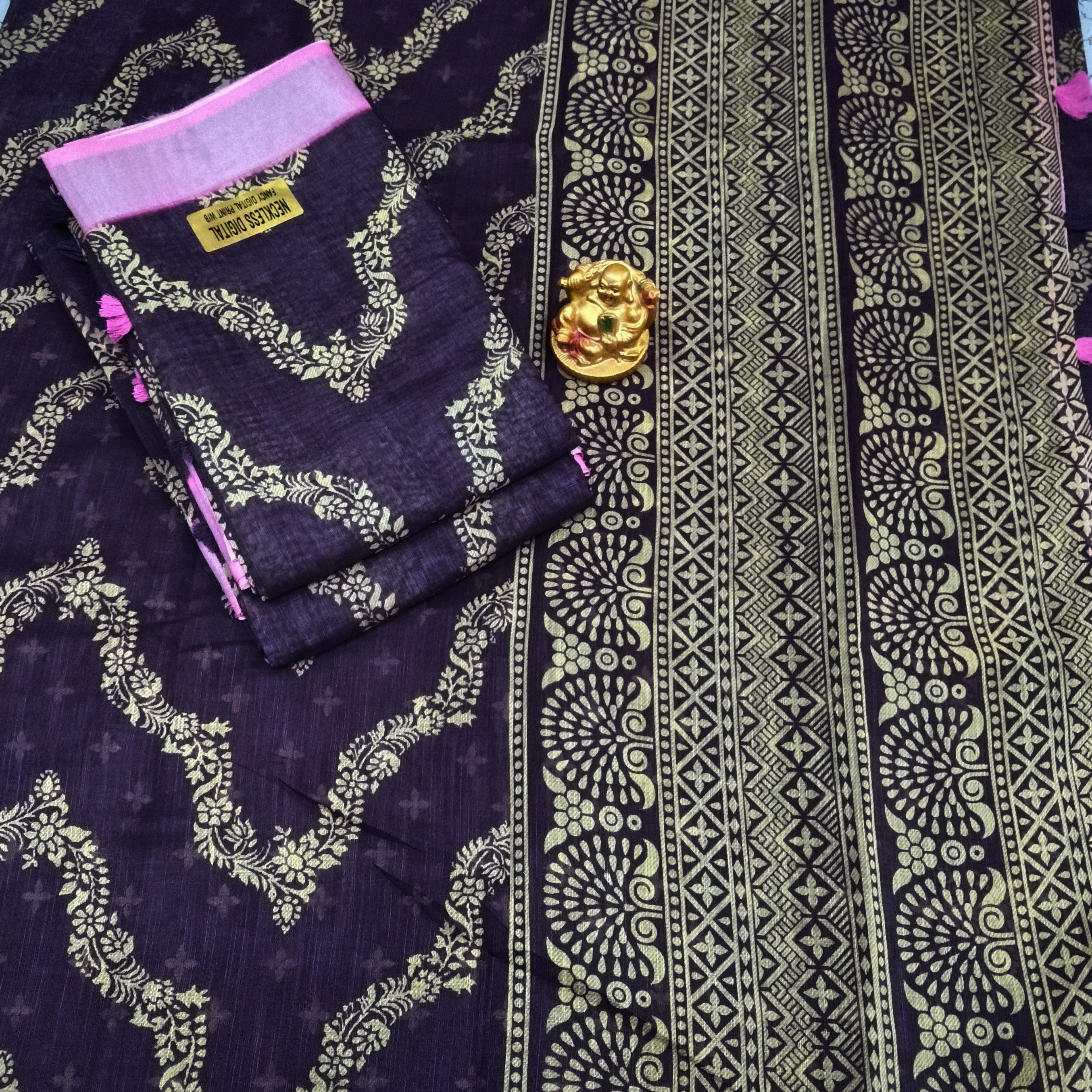 Neckless Linen Offer Sarees