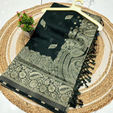 Weaving Cotton Saree