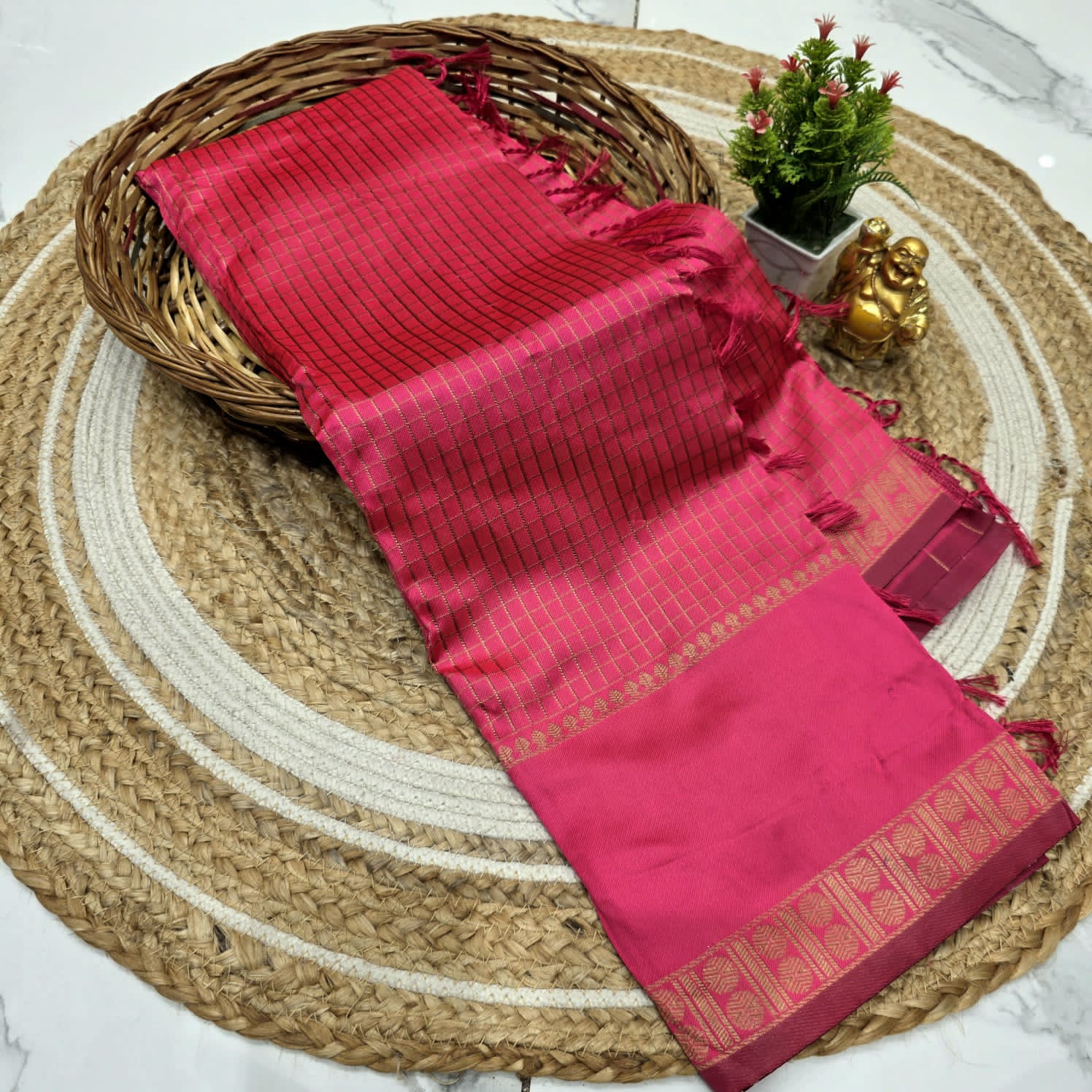 Elegant Checked Silk Saree