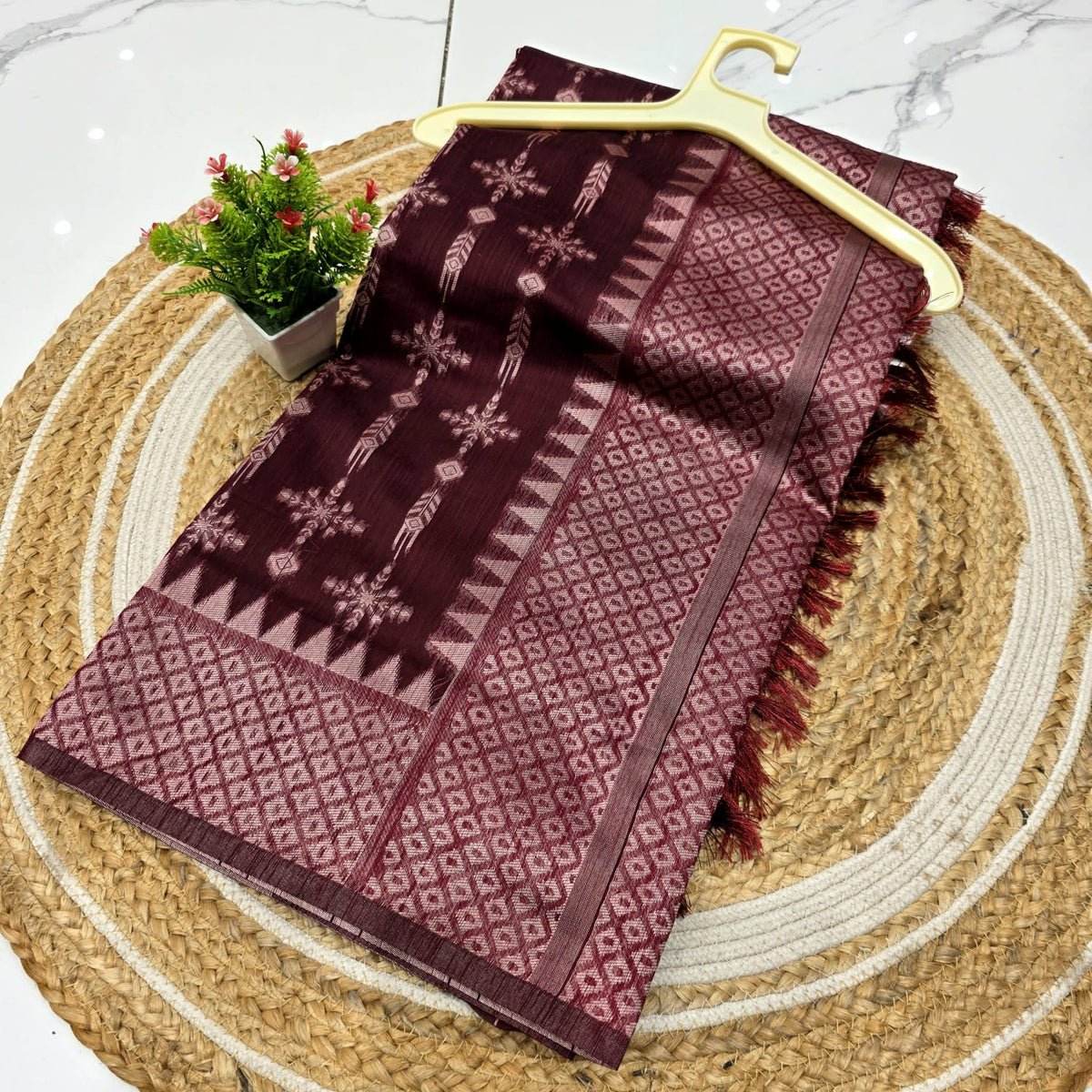Weaving Cotton Saree