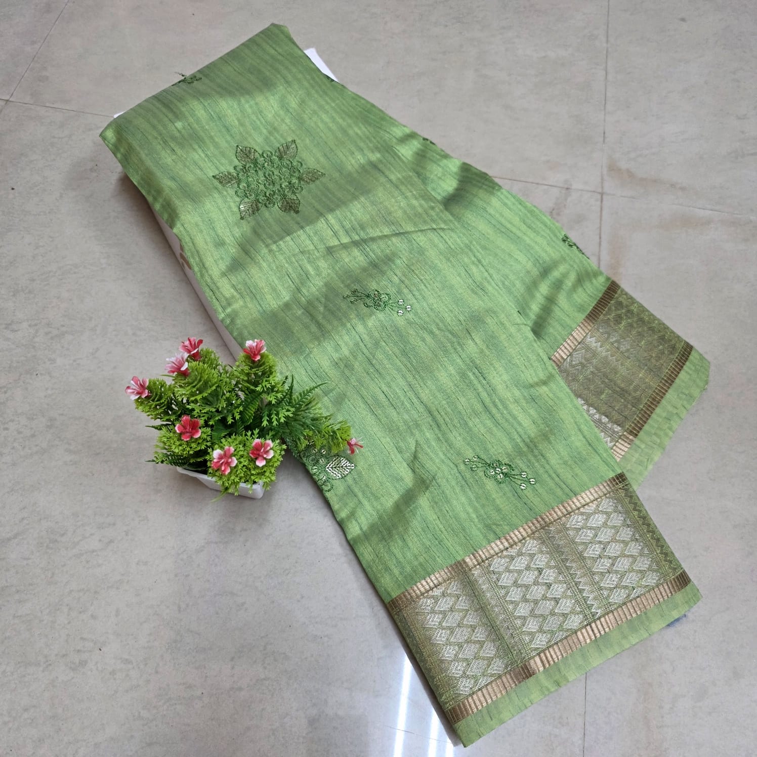 Stock Clearance Aadi Offer Saree