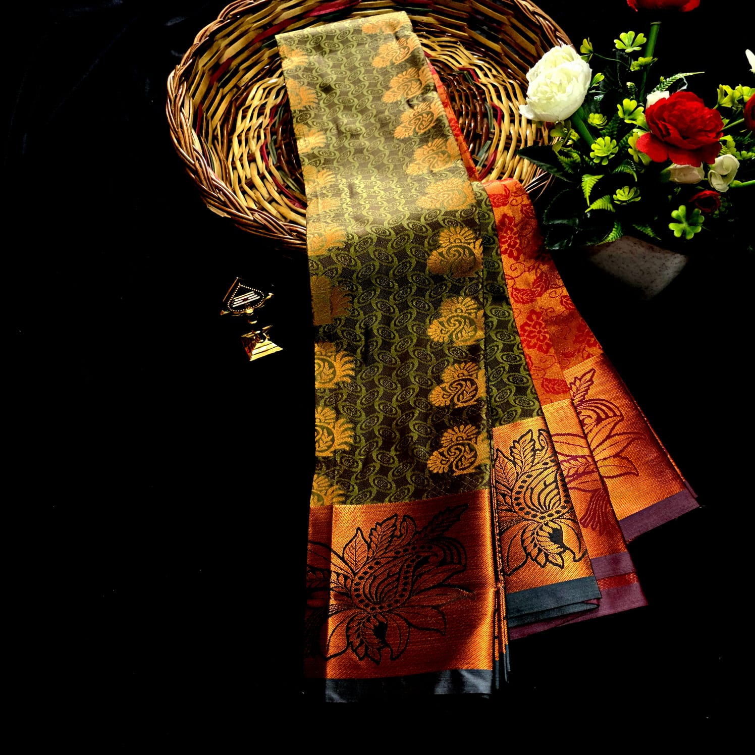 Radhai Collections