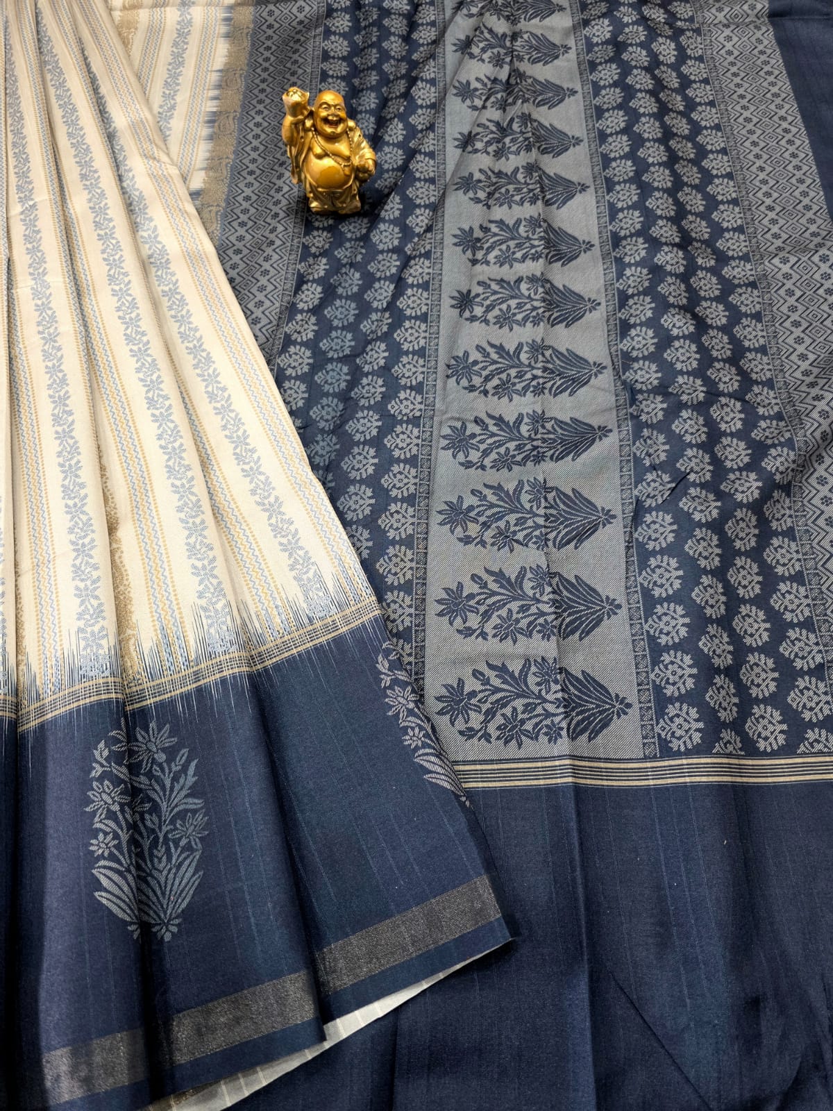 Siddhanth Samakalin Prints