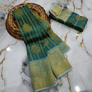 Classic Checked Vairaoosi Silk Saree ( Same Colour Only Dispatch )