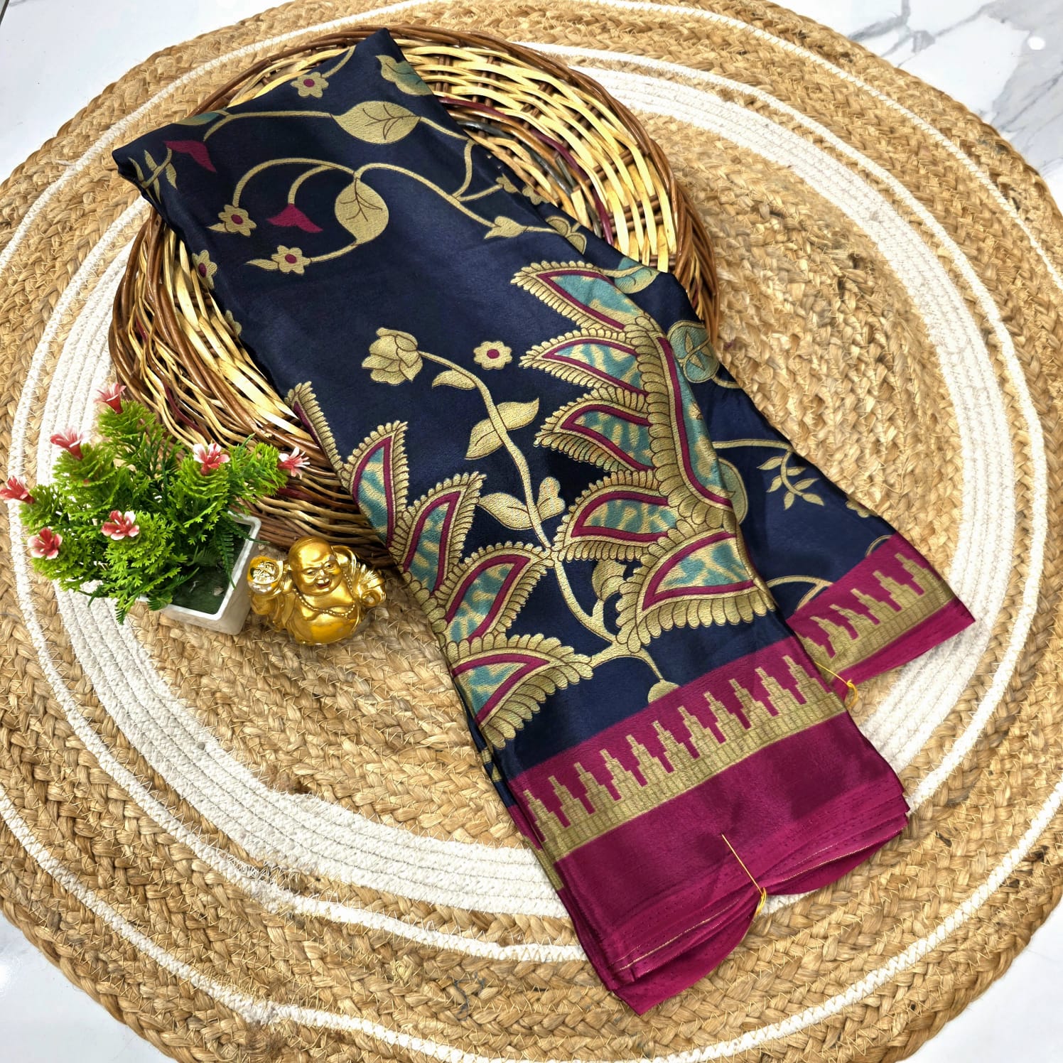 Royal Crepes Silk Saree