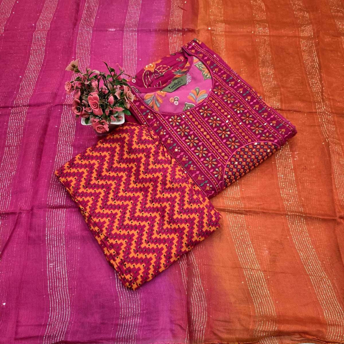 Embroidered Cotton Chudi Set