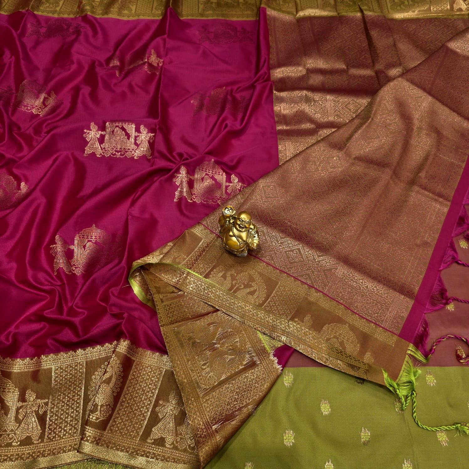 Luxury Pallakku Design Soft Silk Saree