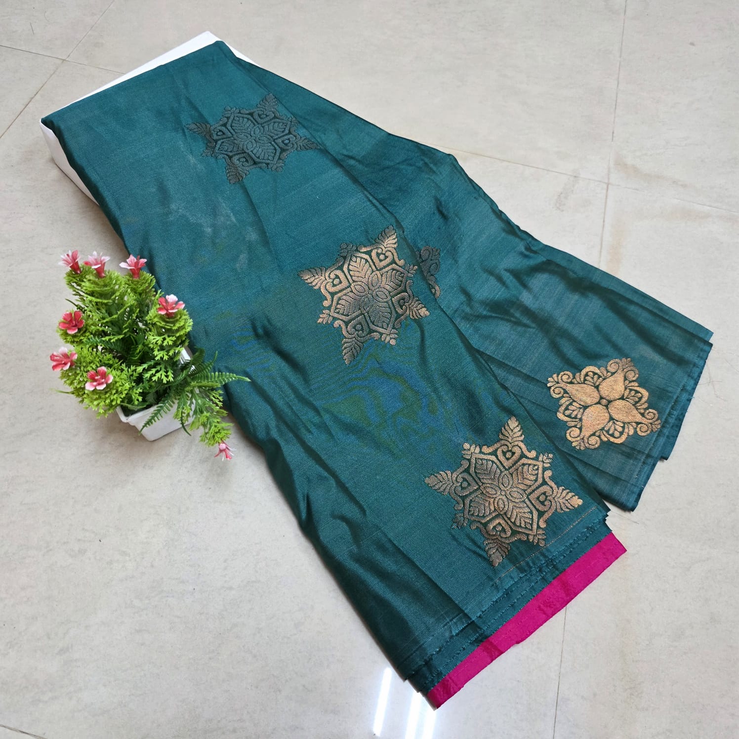 Stock Clearance Aadi Offer Saree
