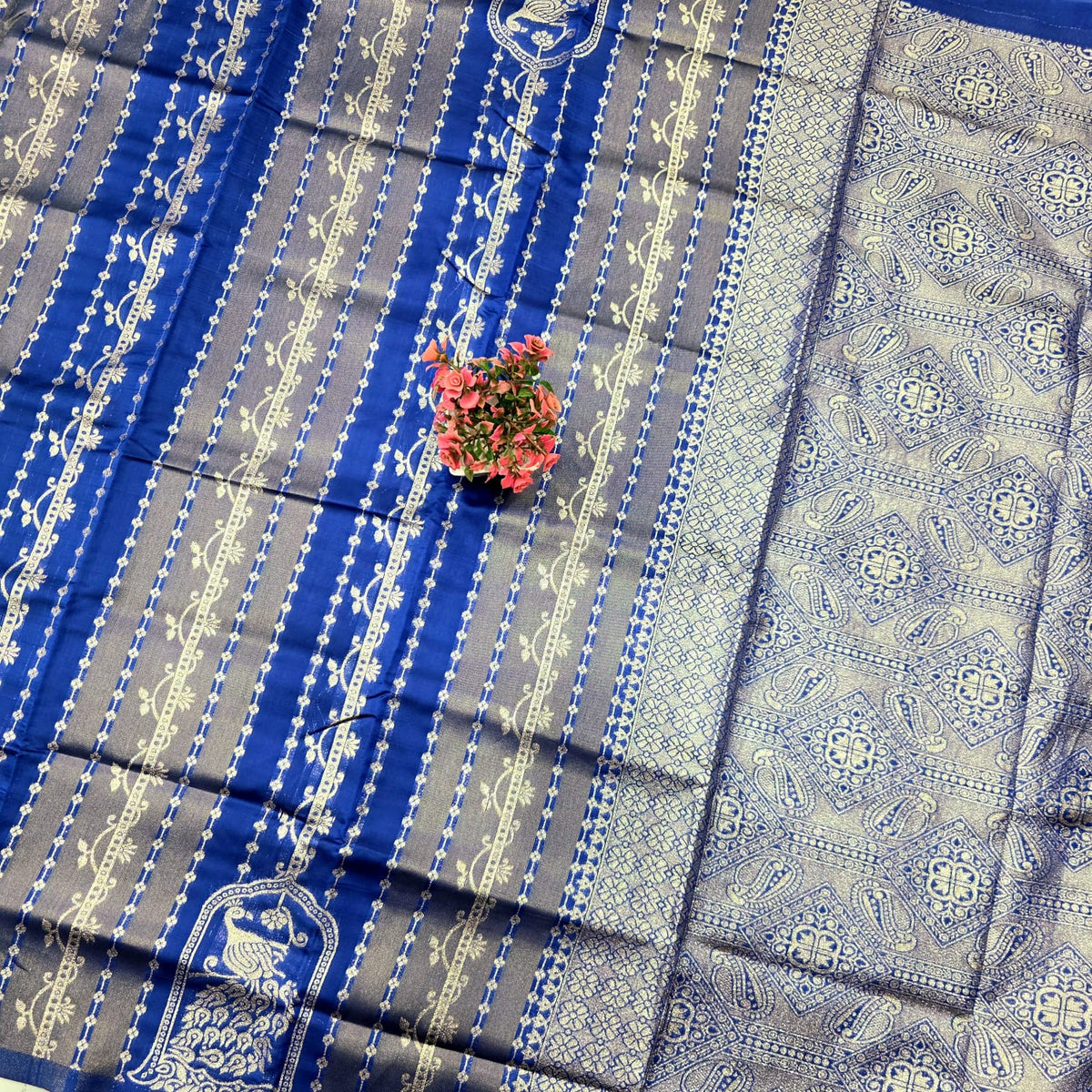 Silver Zari Vairaoosi Design Silk Saree