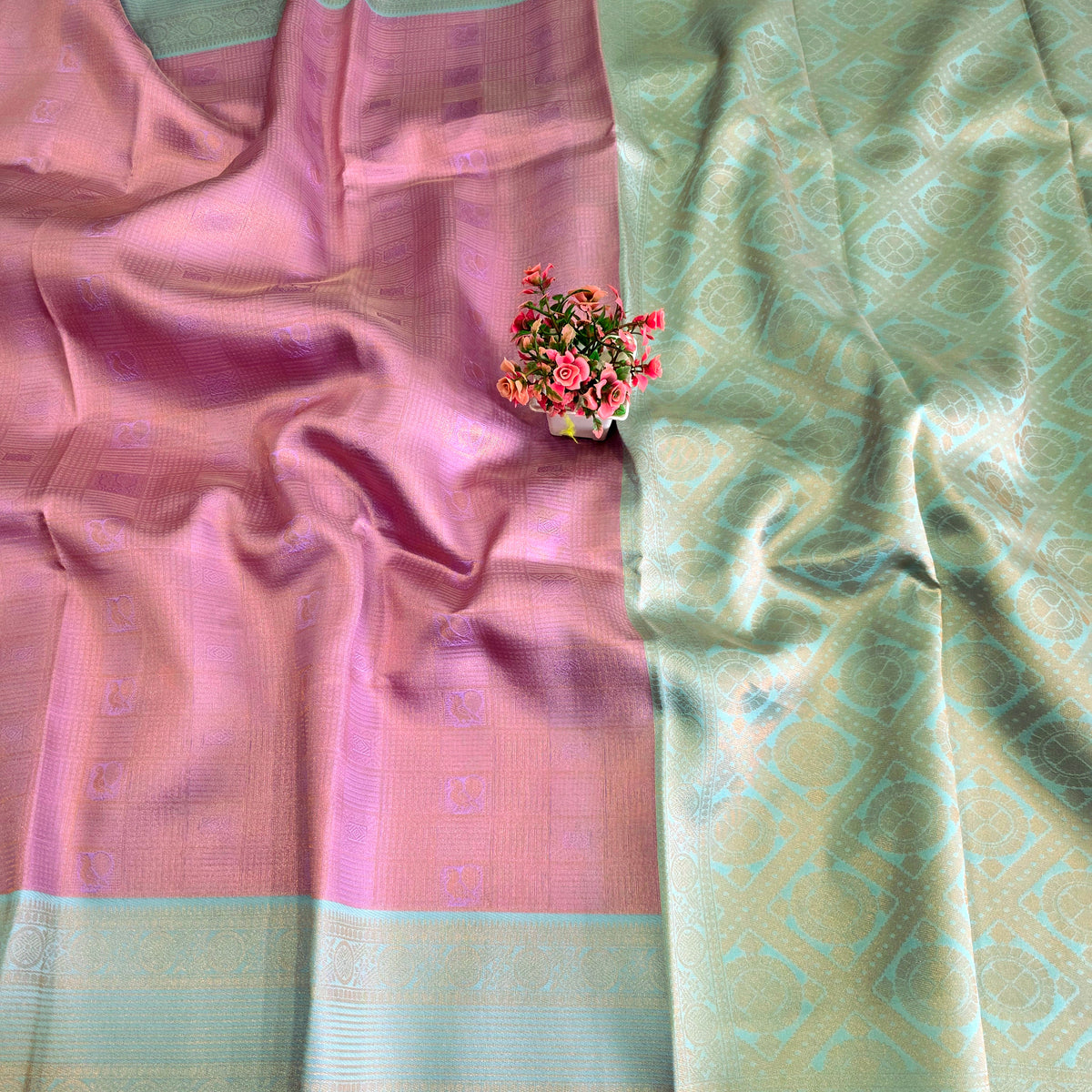 Zari Woven Contrast Border Silk Saree
