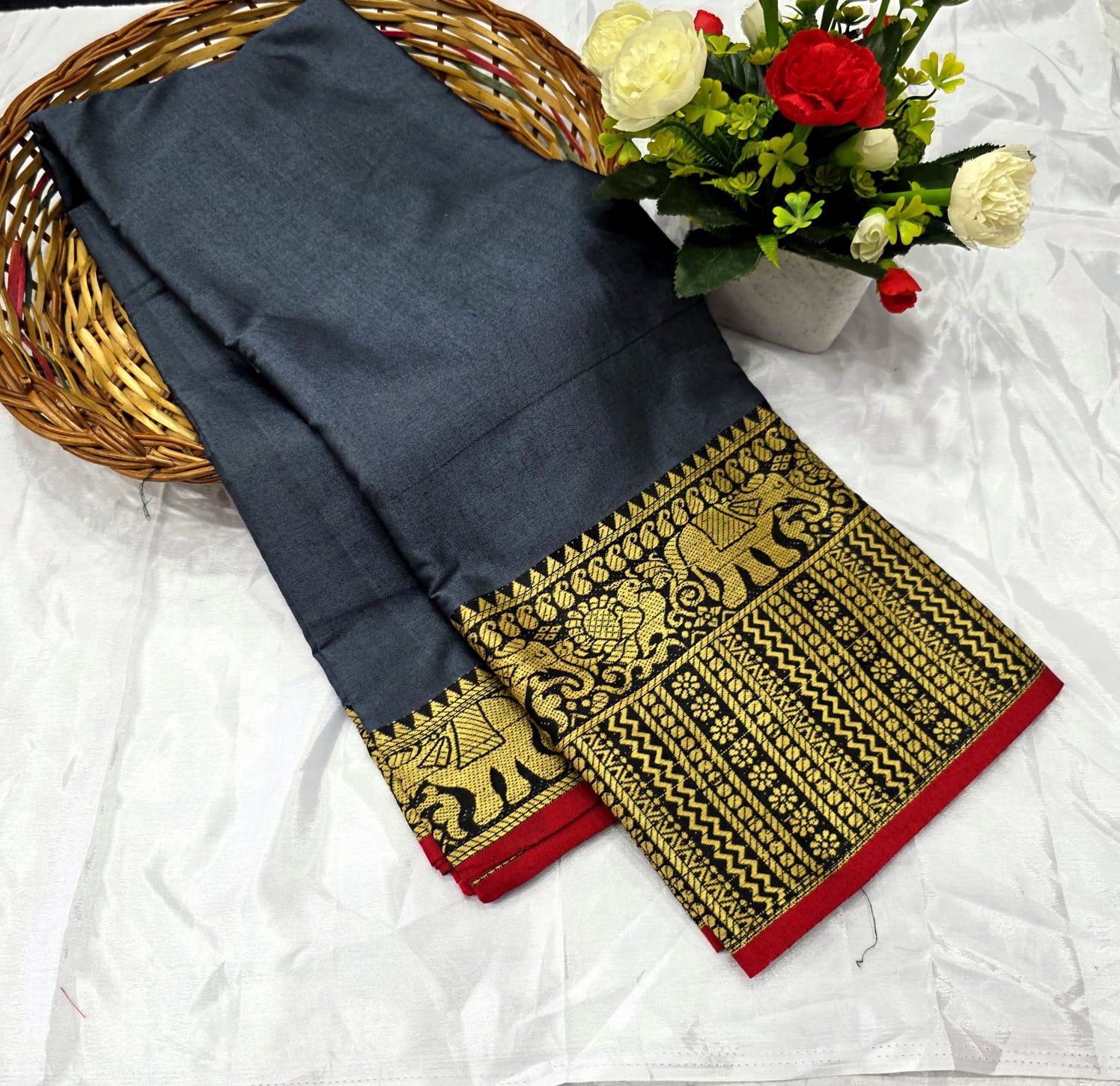 Traditional NarayanPattu Cotton saree