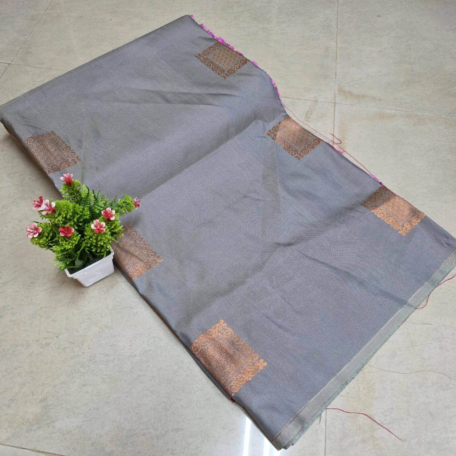 Stock Clearance Aadi Offer Saree