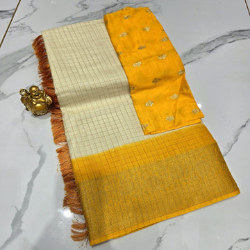 Elegant Dual Tone Checked Zari Work Saree