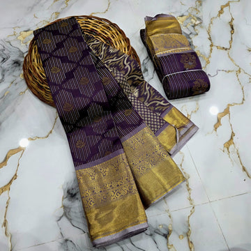 Classic Checked Vairaoosi Silk Saree ( Same Colour Only Dispatch )