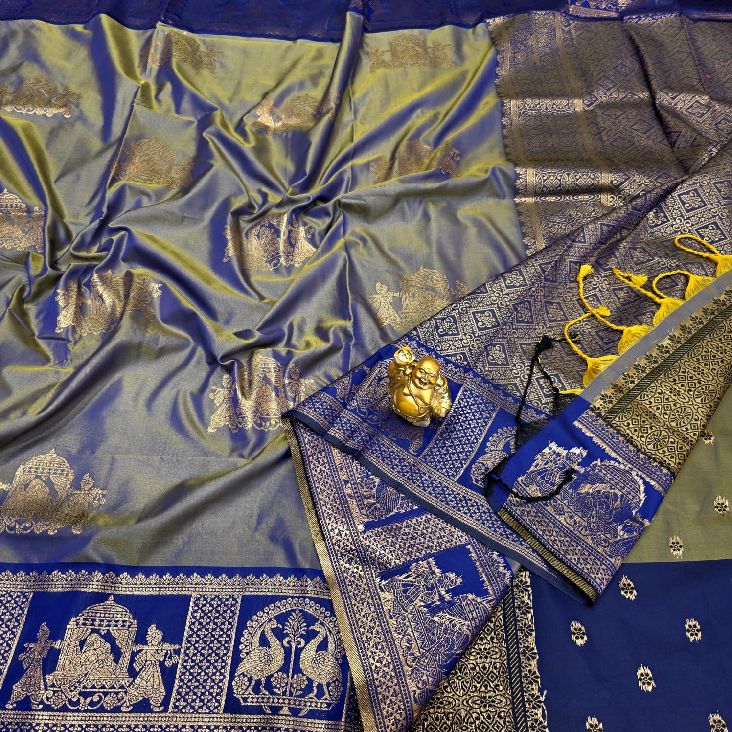 Luxury Pallakku Design Soft Silk Saree