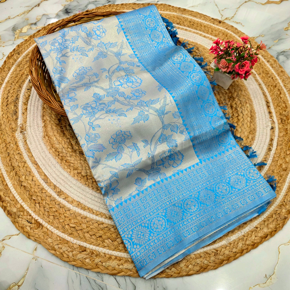Blossom Weave Silk Saree ( Same Colour only dispatch )