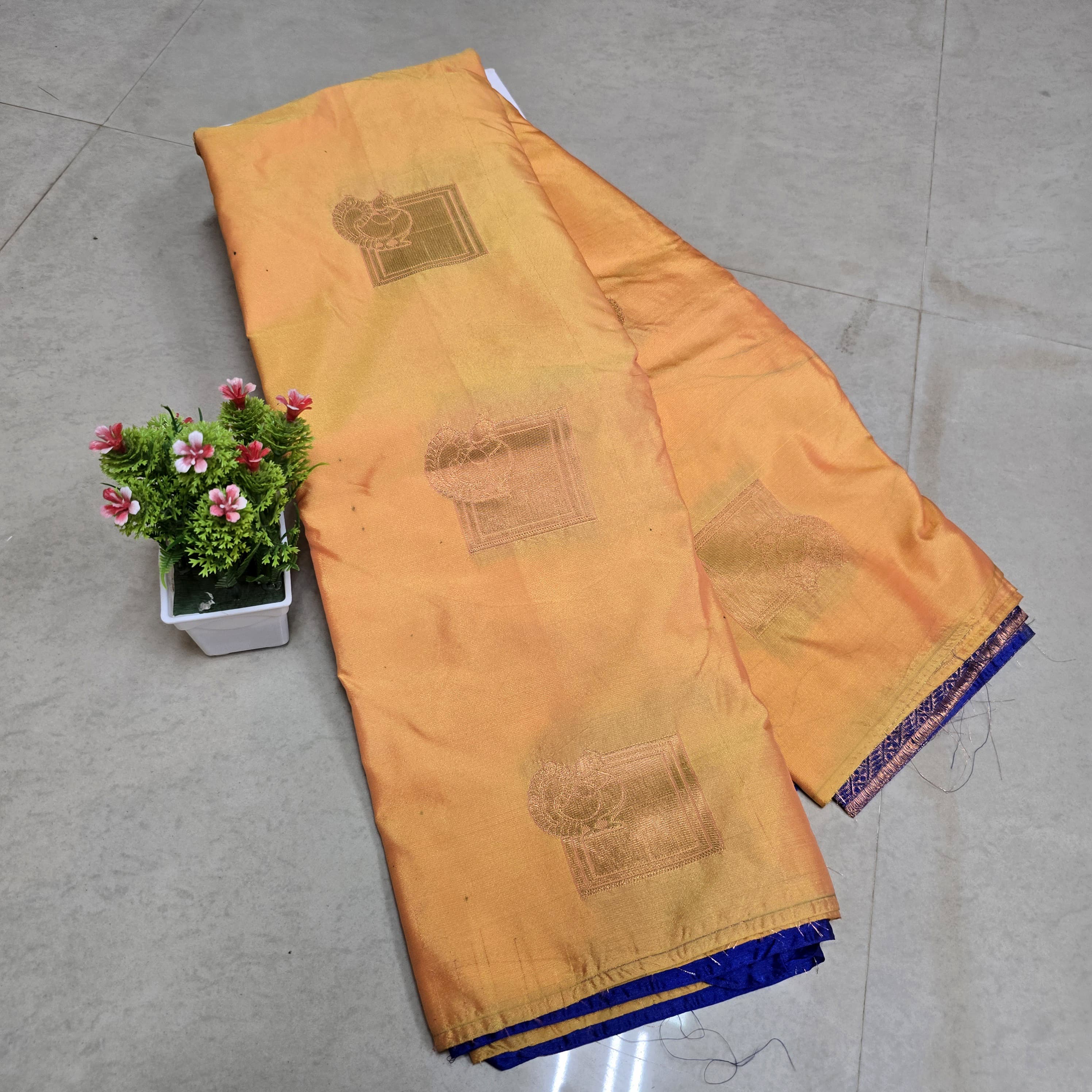 Stock Clearance Aadi Offer Saree