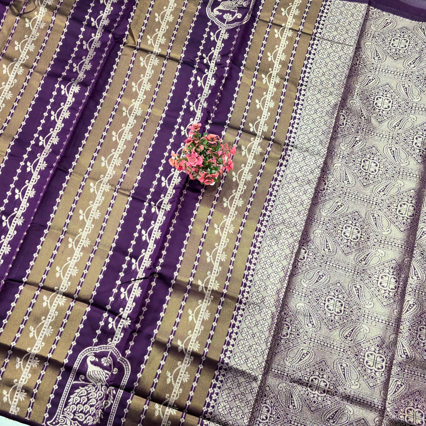 Silver Zari Vairaoosi Design Silk Saree