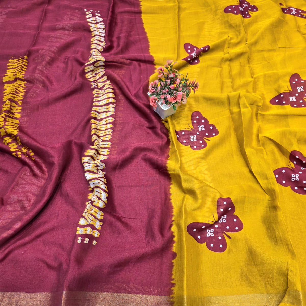Elegant Floral Linen Cotton Saree
