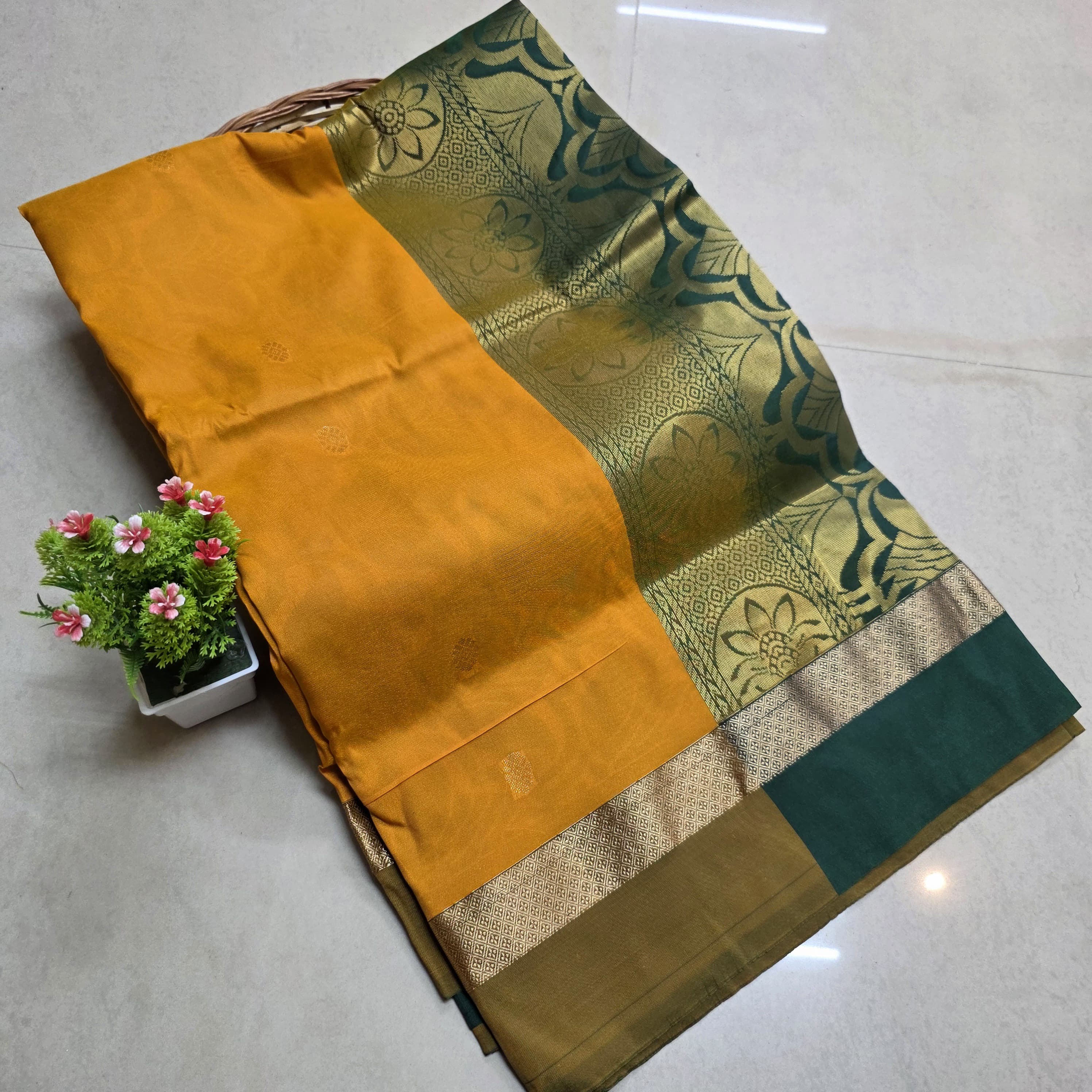 Stock Clearance Aadi Offer Saree