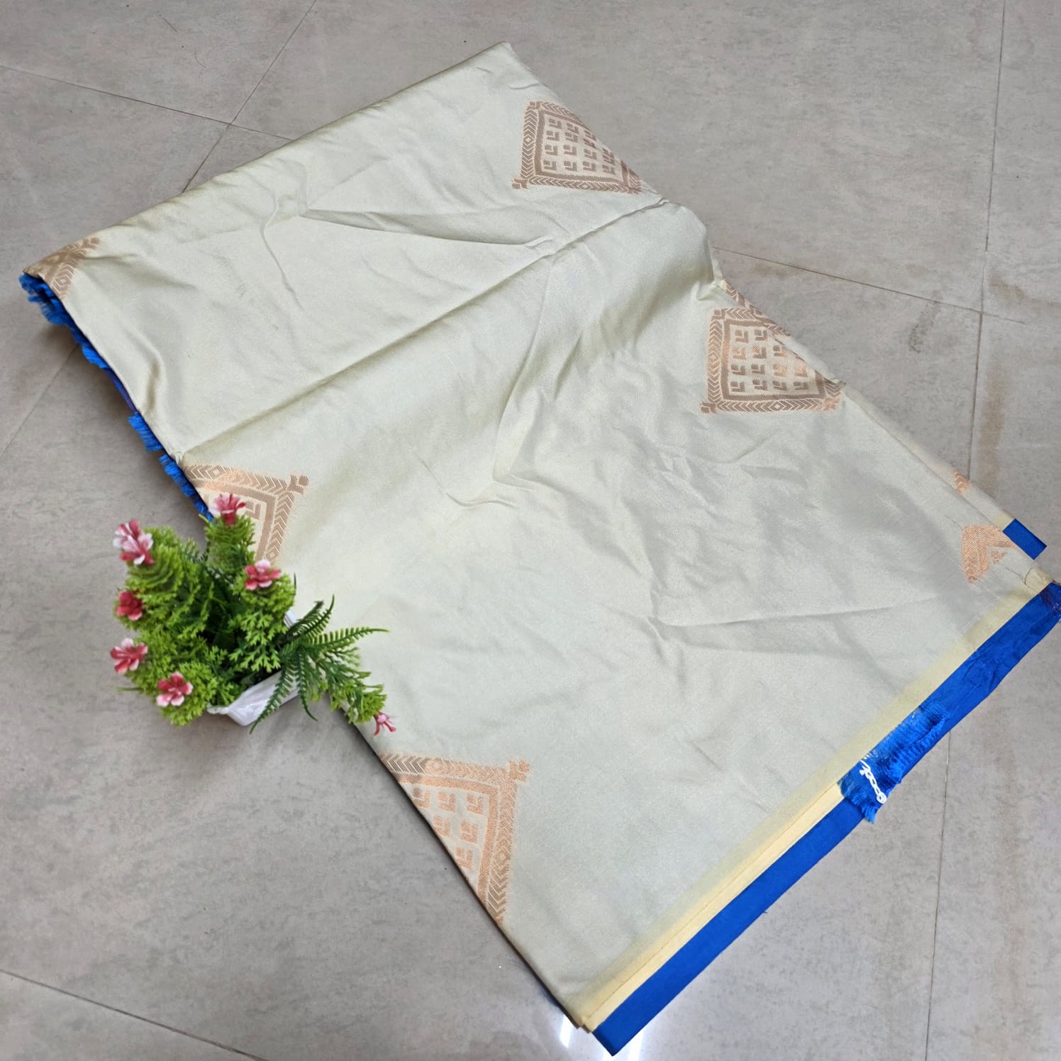 Stock Clearance Aadi Offer Saree