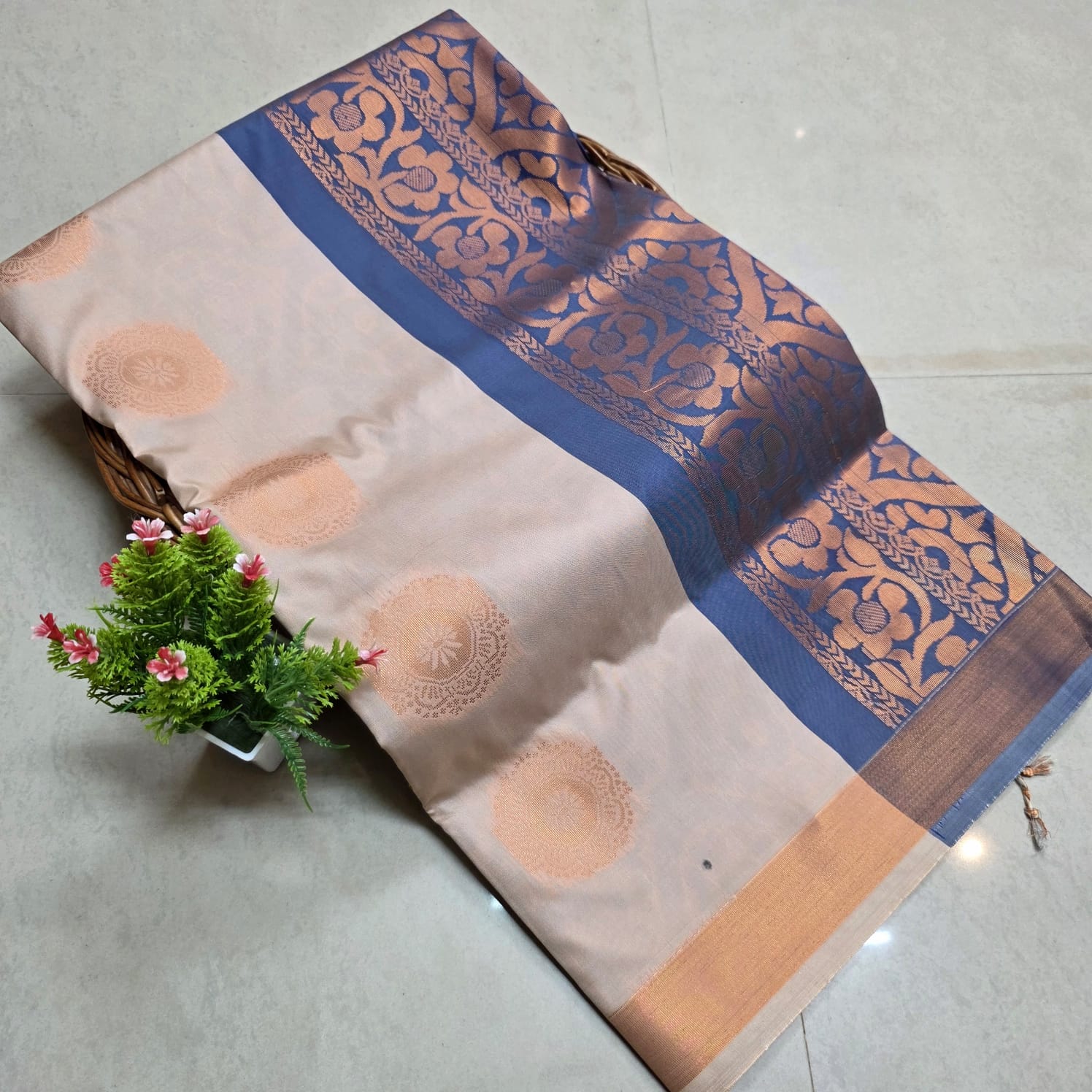 Stock Clearance Aadi Offer Saree