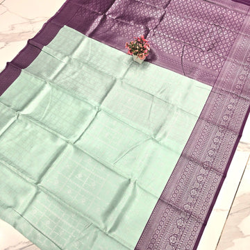 Silver Zari Check Pattern Saree
