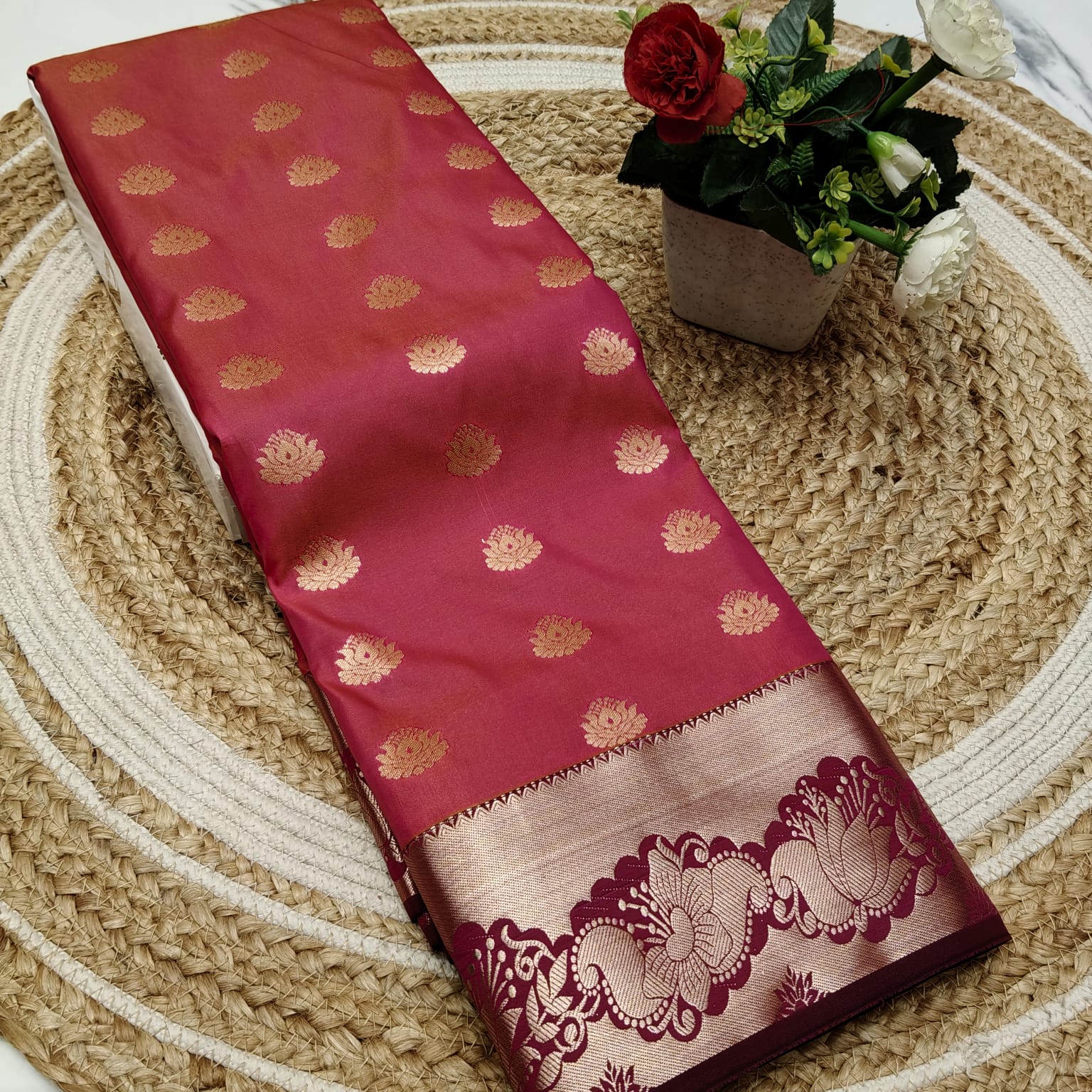 Magilmithra Soft Silk Saree