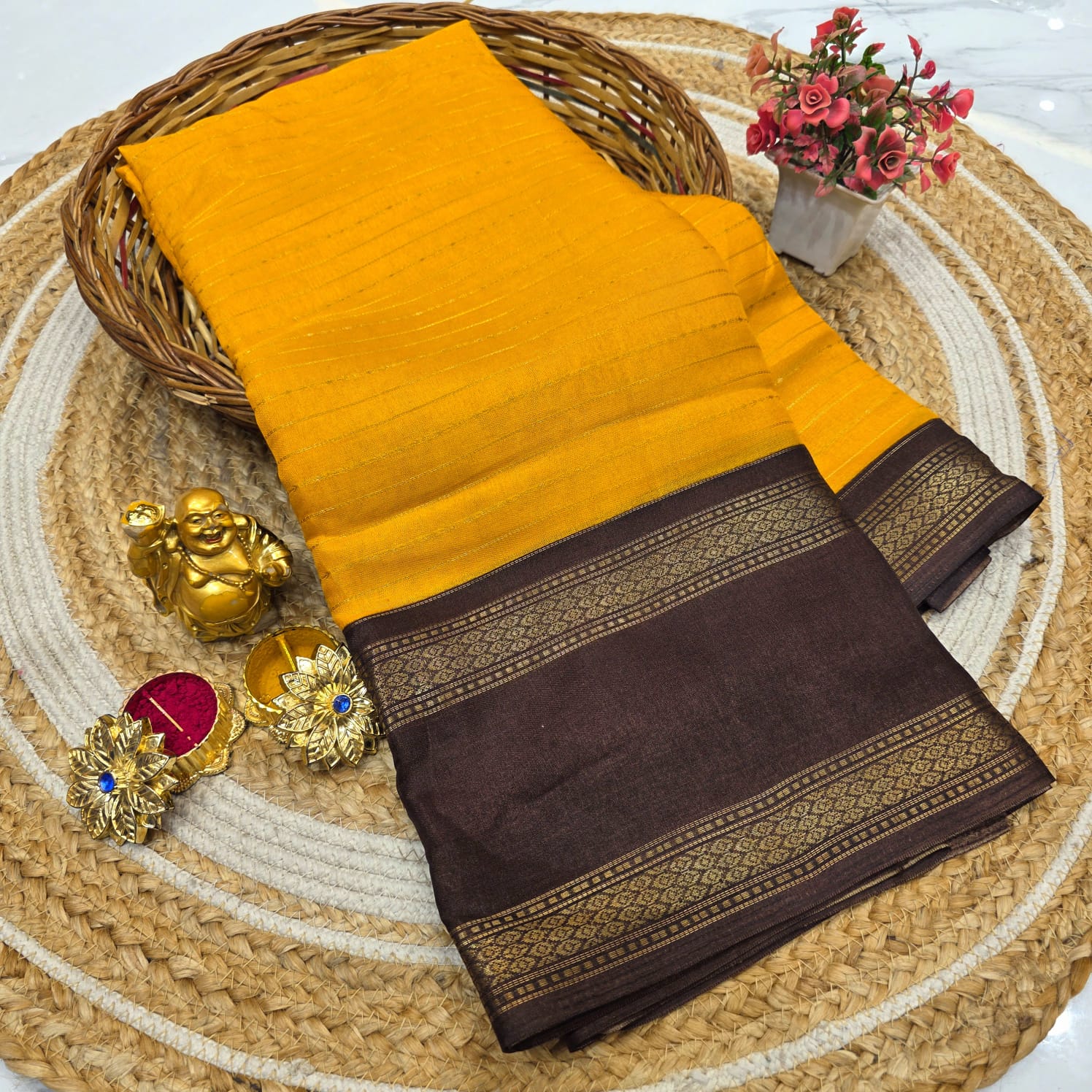 Dola Type Google.com Saree
