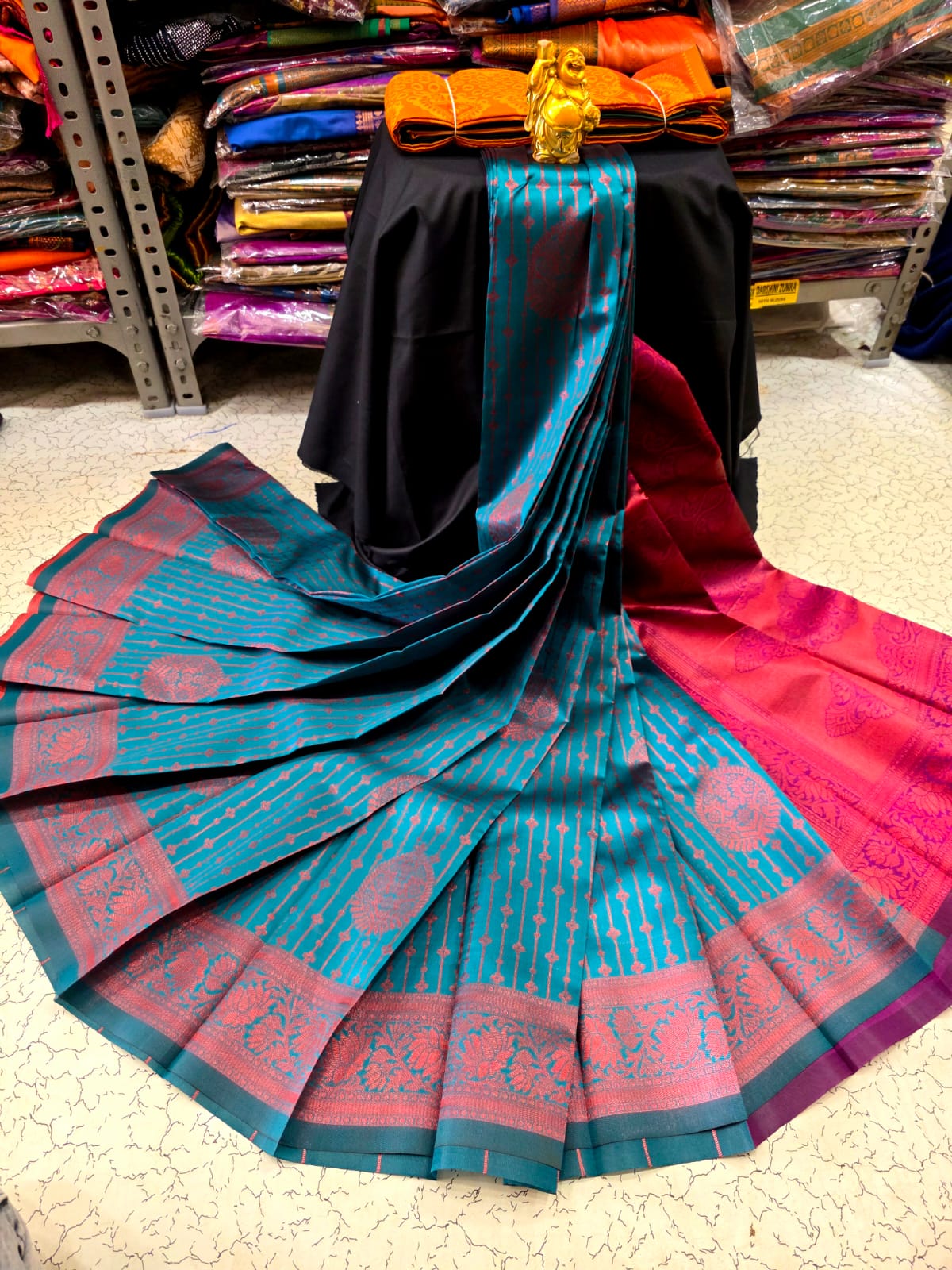 Vairaoosi Pattern Kubera - Peacock Blue